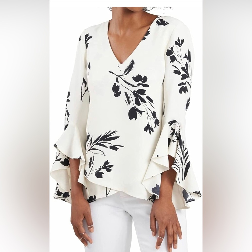 Vince Camuto Flutter Sleeve Floral Whispers V-Neck Tunic-Size XXS